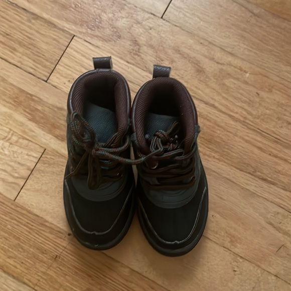 A little used but still looks in pretty good condition (: - Picture 2 of 6